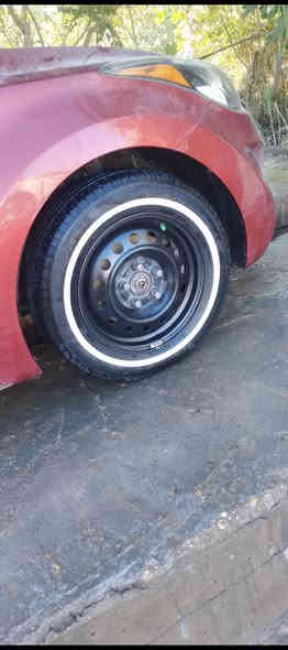 سلام عليكم ويل عادي حجم ١٥ معه تخم تاير بدون خط اني خاطه مطلوب مراوس ***********
