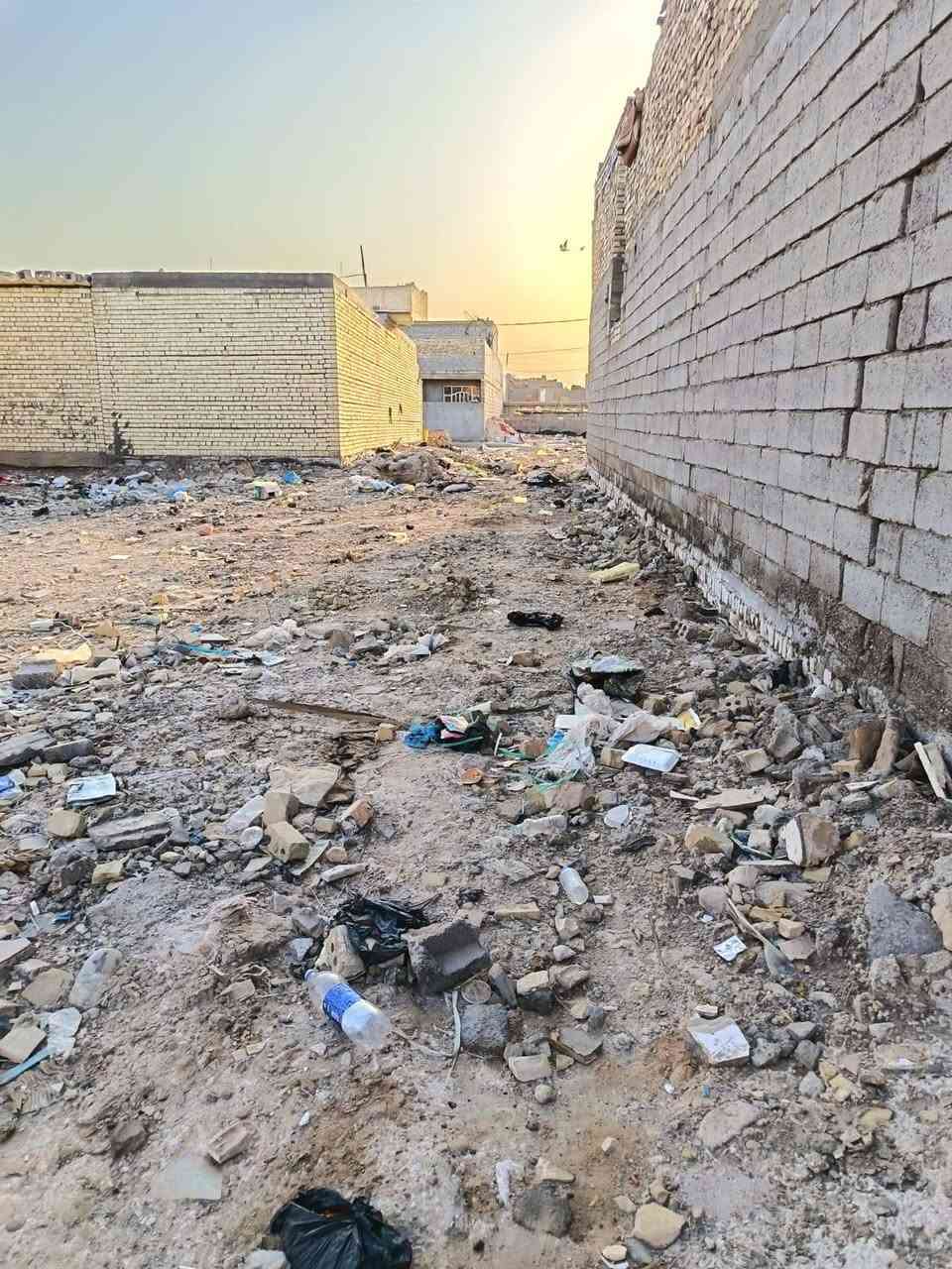 اسلام عليكم قطعت ارض للبيع زراعي 100متر بغداد الشعب خلف السده المنطقه كامله مثال ماواضح بل تصوير ماء كهرباء تبليط ارصفه مجاري منطقه سكنيه اوهادء حلو التواصل على هاذ الرقم بي واتساب ***********
