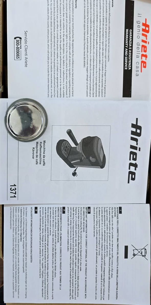 مكينة قهوة اسبرسو مستخدمة استخدام قليل جدا مو اكثر من ٢٥ مرة مع الكارتون مع كامل المرفقات السعر ٦٥
مقاطع الفيديو مالتها بالتعليقات


**إذا كنت صاحب هذا الإعلان وتريد حذفه لأي سبب، رجاءا أرسل رسالة إلى الدعم الفني**