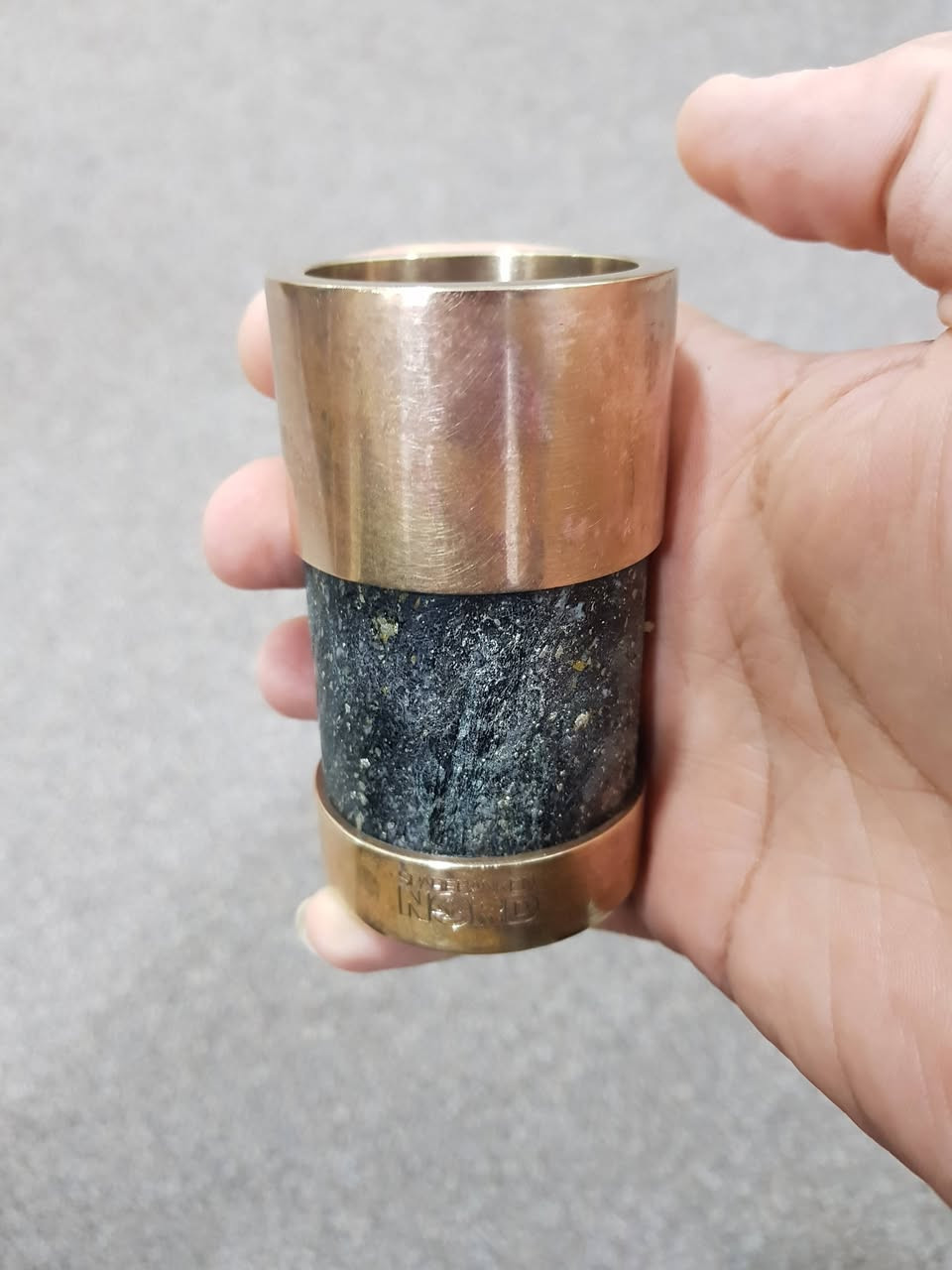 زوجين شمعدان تحف من النحاس والرخام ١١٠ للجادين


**إذا كنت صاحب هذا الإعلان وتريد حذفه لأي سبب، رجاءا أرسل رسالة إلى الدعم الفني**