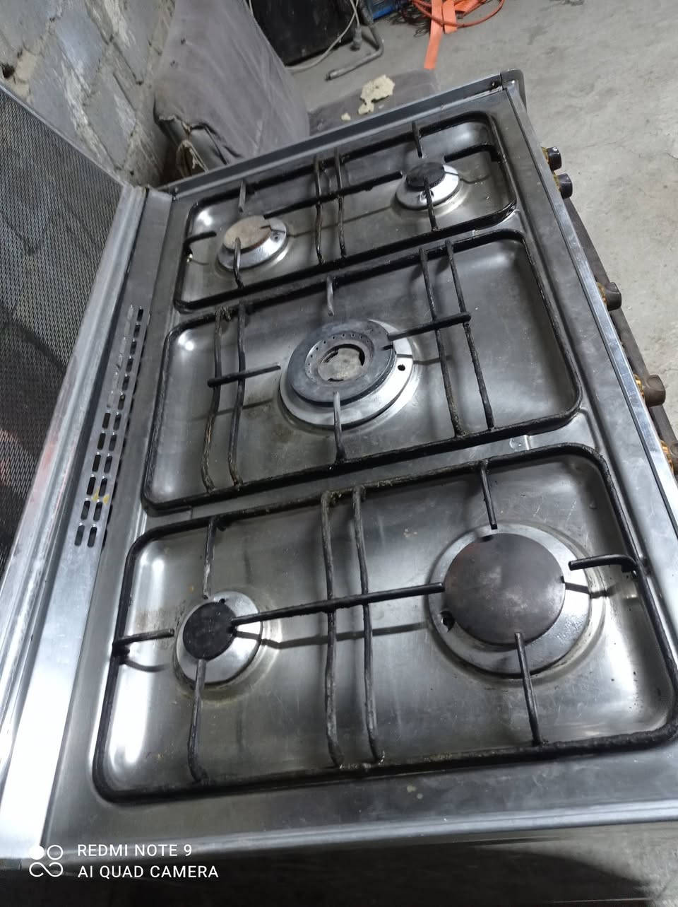 طباخ كريازي عل فحص سعره 210  العنوان صياحيه مقابل كوين بارك بابل وتساب مفتوح ***********
