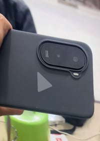 بوكو m7مراوس بجهاز حتلو انطي فرق اذا كان جهاز قوي موصفاته شاشه 144هرتز...