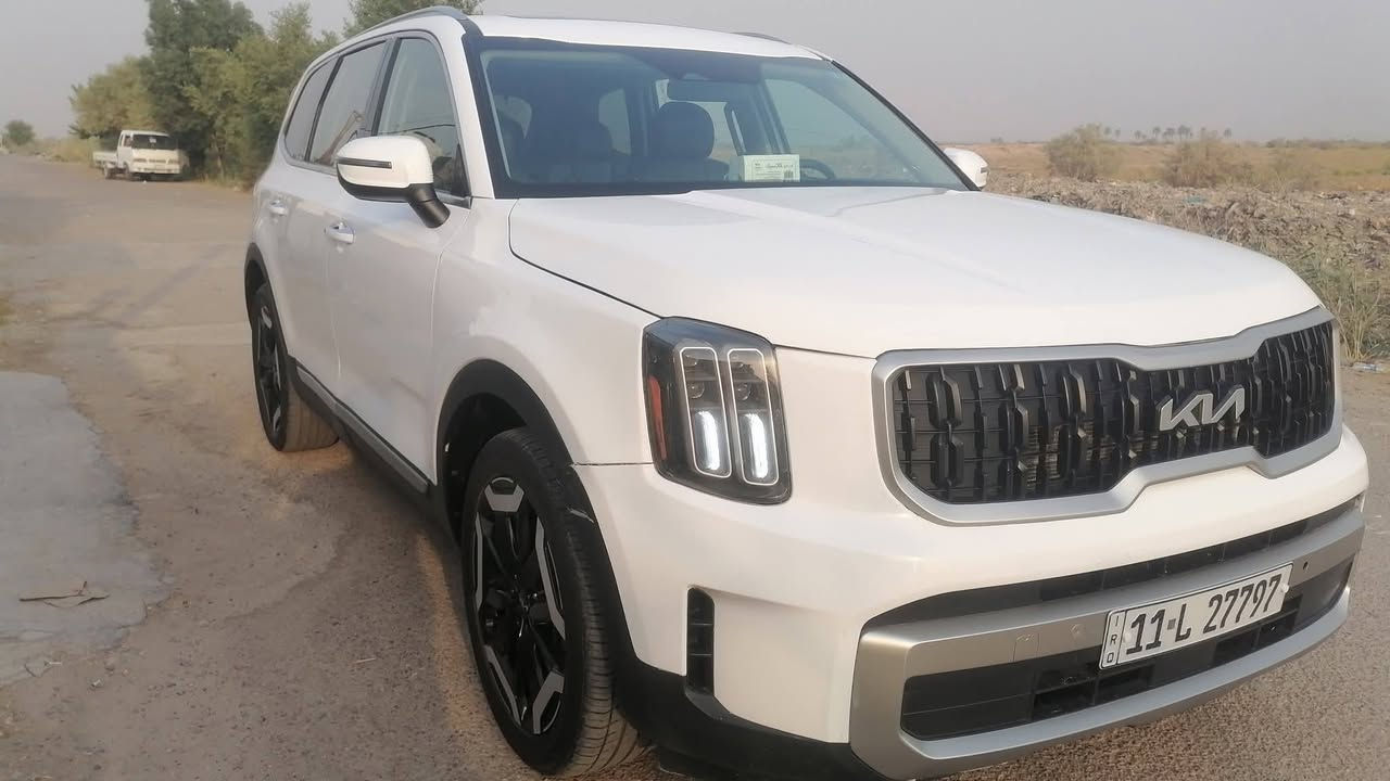 كيا تيلورايد 2023 وارد امريكا 
  حجم المكينه:  3800  V6 فول مواصفات 1/1
#المواصفات

رادار تحديد مسار
رادارات 360
فور ويل 
اوتو ستوب
 حساسات خلفي امامي
اوتو هولد 
 اشاير بالمري 
 نظام ايكو 
 هيترات بالكشنات حار 
7 راكب
.كشافات vip
 جاهزه مرقم بغداد بسمي
#السعر :265 مع مجال 
مكان السياره  بغداد 
صور الحادث بالمنشور .. 
***********

