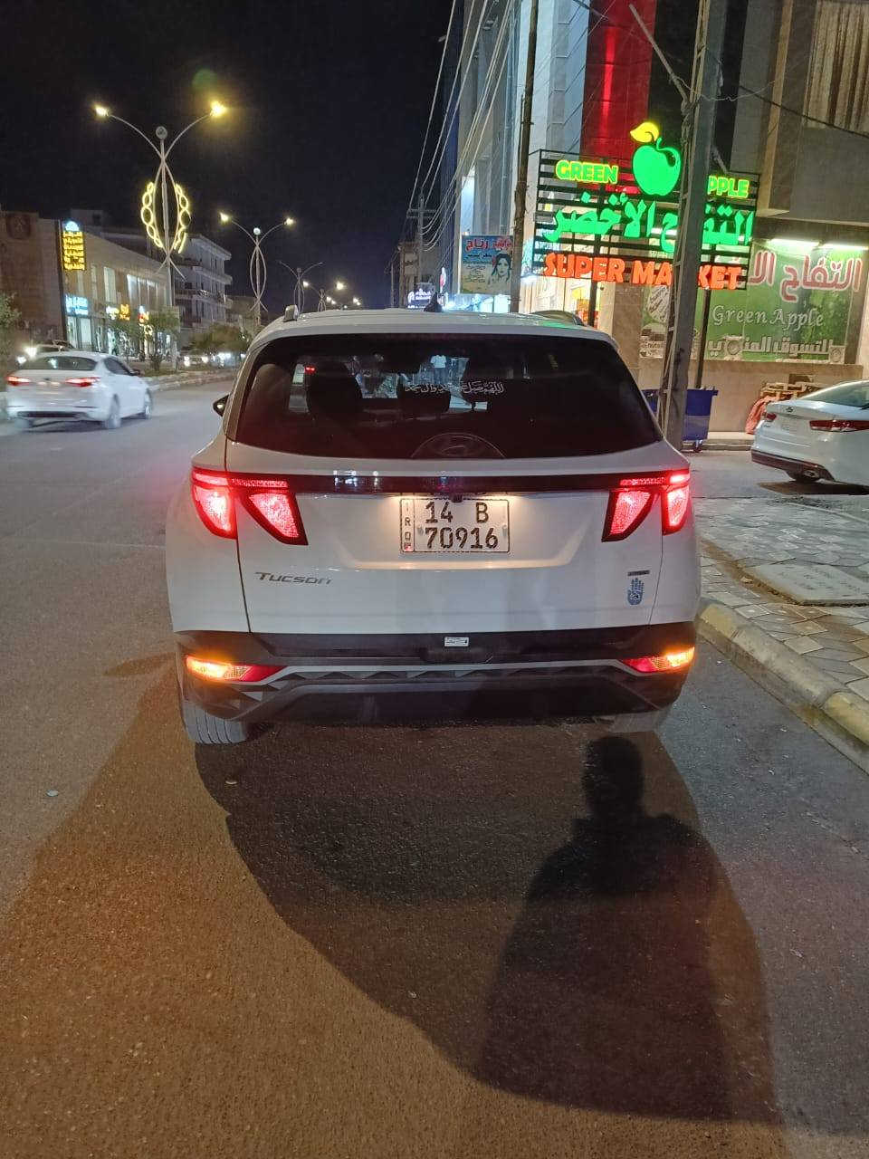 توجد توسان موديل 24 وارد امريكي مكفولة لون ابيض مرقم بصره باسمي مكانه الناصريه السعر 205 وبيه مجال بسيط الاتصال على الرقم الهاتف ***********
