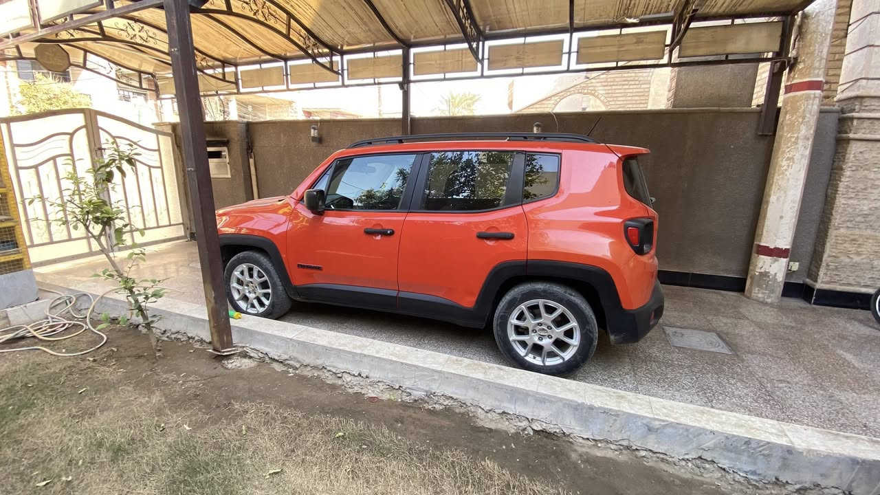 اسلام عليكم
للبيع او مراوس  موديل ٢١ 
فول مواصفات عدا الفتحه 
محرك ٢٤٠٠ 
ماشيه ٤٥ الف 

تو ويل 
السياره من امريكا على أيد وحده رقم أربيل 
قطعه وحده تبديل فقط باب السايق نفس الون 
اربك تكمه طاك فقط بيها صبغ  جاملغ وبنيد 
مكاني بغداد السعر خابر وتدلل 
***********
