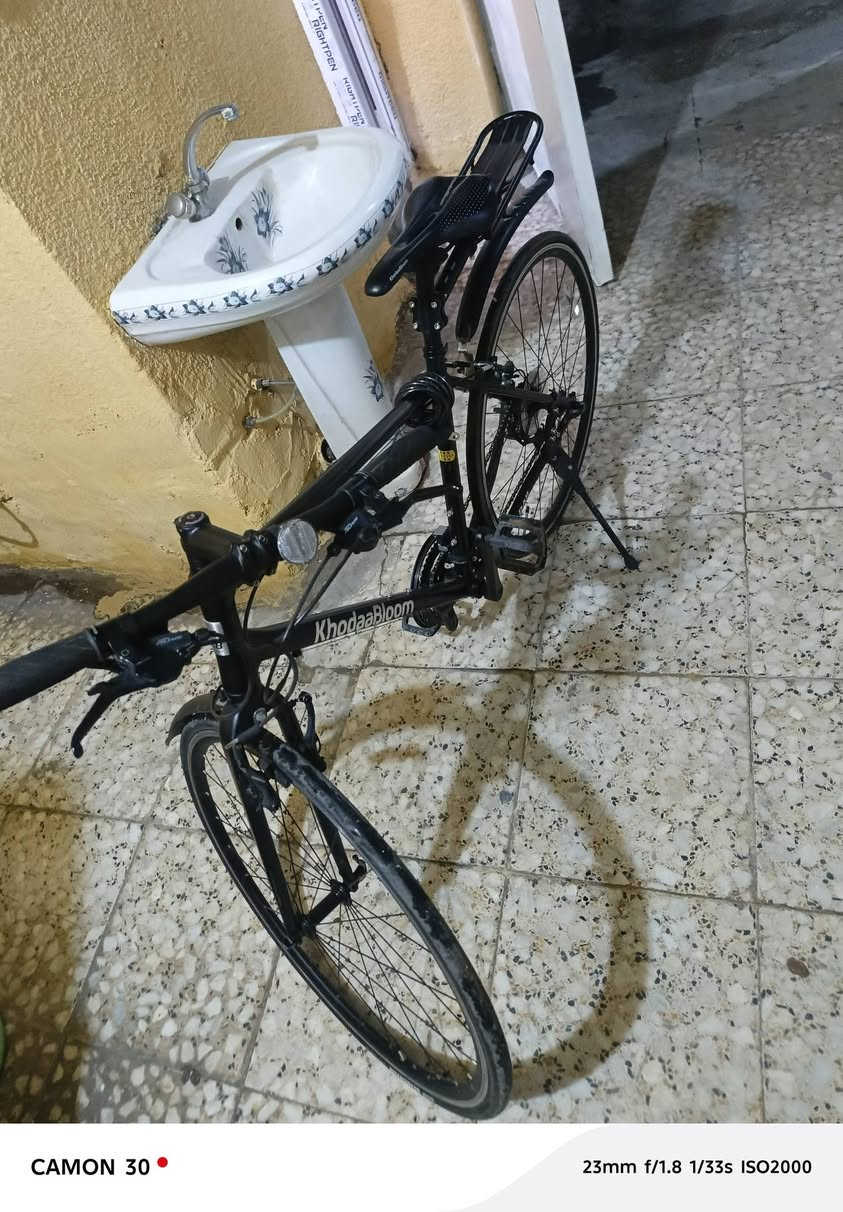 سلام عليكم
بيسكل ٧٠٠s
النوع البيسكل ايطالي 
البيسكل مختم كله 
ختم ويل 
ختم ركبه 
ختم لشه 
ختم بطيخات
بيسكل حيل جديد 
كيوره ٢شغله امامي خلفي ابريكات
بيسكل كامل للخير 
الاستفسار***********
