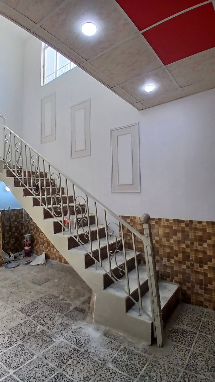 على بركه الله بيت للبيع دوانم المعمل مساحه ١٥٠متر طابق واحد غرفه واحده شارع تبليط خلف مرطبات الفقمه 
للاستفسار 
*********** او زياره مكتب زمزم @إشارة
