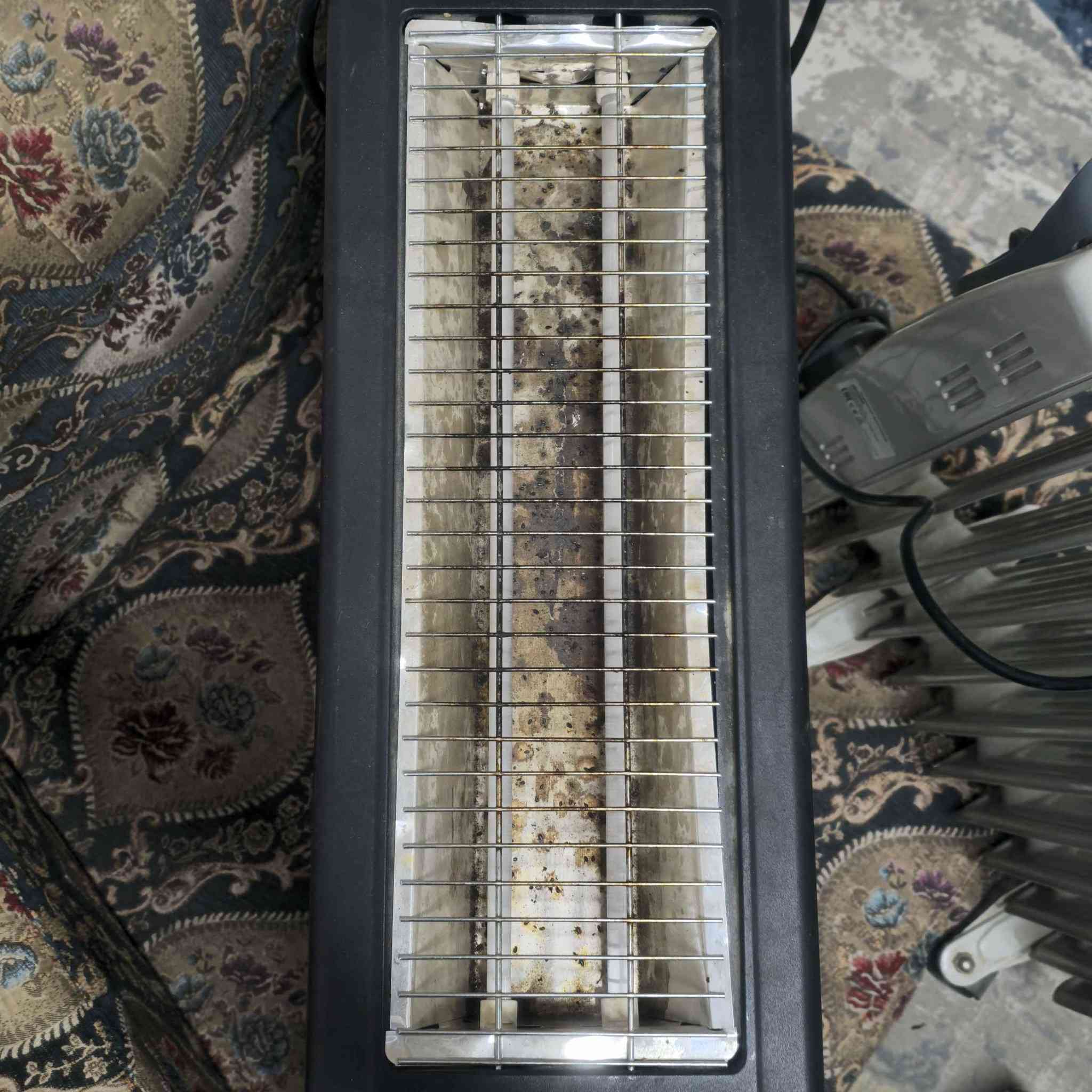 صوبة كهربائية
٥ شمعات كلهن شغالات
حجم كبير متر تقريبا
شغاله كاملة غير داخلة تصليح 
ماركة kumtel
تحكم كامل بالشمعات
مكان الشمعات الفوك يحتاجله تنظيف
سعرها ٤٠ الف و بيها مجال
توصيل غير متوفر بسبب الشمعات قابلة للكسر
رقمي ***********
مكاني كربلاء حي المهندسين الزراعيين قرب حي العامل 
اي استفسار اني بالخدمه كربلاء, العراق
