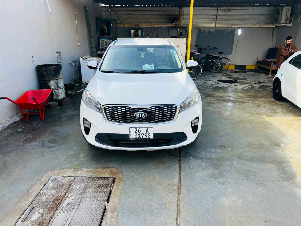 السلام عليكم
سورنتو 2019  للبيع

بيهة طخه بلبنيد ماشية 112 الف

محرك 6 سلندر 3.6 GDI

وارد امريكي 

السعر 185$ بي مجال بسيط 

للأستفسار ***********
