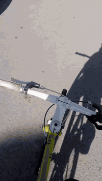 بايسكل c700
للبيع مستخدم  
  الحاوية ما بي اي عطل 
حجمة 26
مكاني الكوت الخاجية
للاستفسار اكثر بالخاص


**إذا كنت صاحب هذا الإعلان وتريد حذفه لأي سبب، رجاءا أرسل رسالة إلى الدعم الفني**