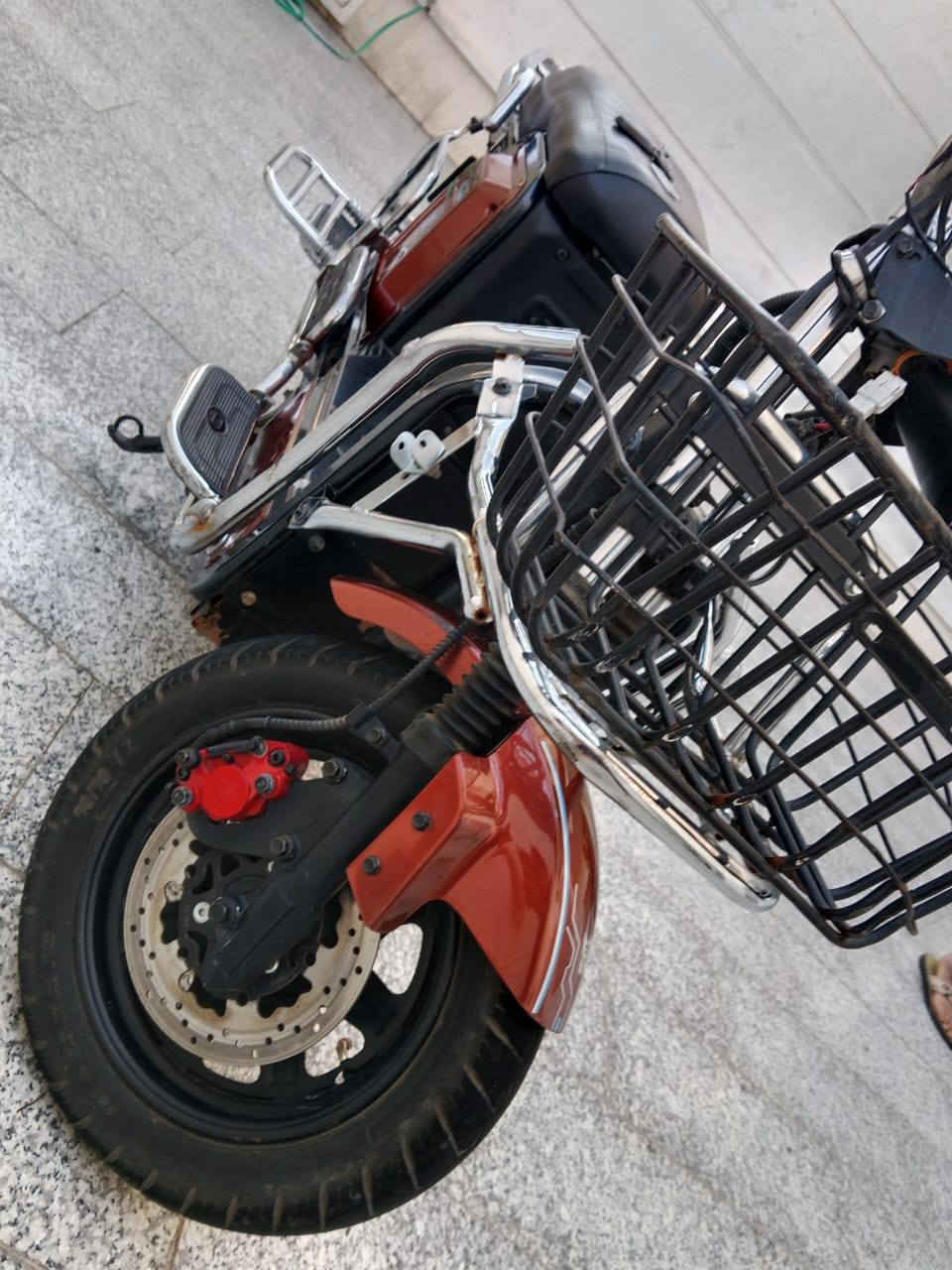 سلام عليكم 
موطور شحن الماسه 💎
دبابه ابو سله جديد بعده بطاريات على الفحص الموطور بعده جديد تجي وتشوفه بعينك 6 بطاريات مال الماسه 💎 الاصليه بصمه كارت شاحنه الاصليه الرقم ***********
