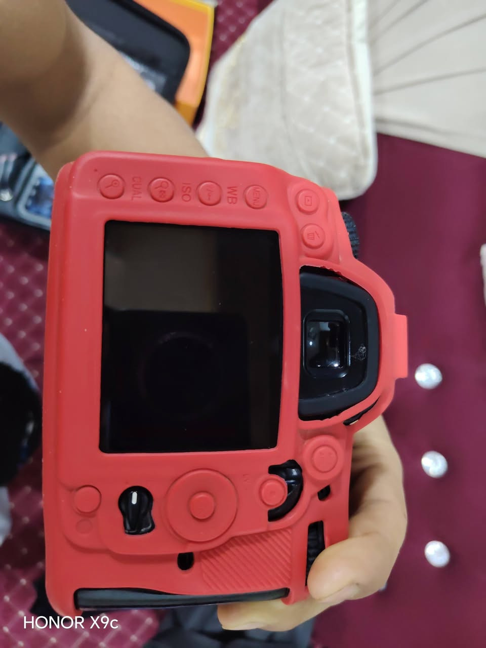 سلام عليكم ڪامࢪه نيڪوטּ 7000d شتࢪ فقط 8k 
جميع ملحقات 
شاحنه 
بطاࢪيتين 
ࢪام 32
جنطه 
حزام ڪتف 
سعࢪ 500الف قفل بدوטּ مناقشه فدوهةةة لوجهڪم
ملاحظه لڪامࢪه مستخدمه بمحࢪم فقـط
***********
