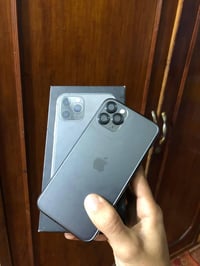 آيفون ١١ برو ٢٥٦ • بطارية ٧٤ • شاشة مبدلة