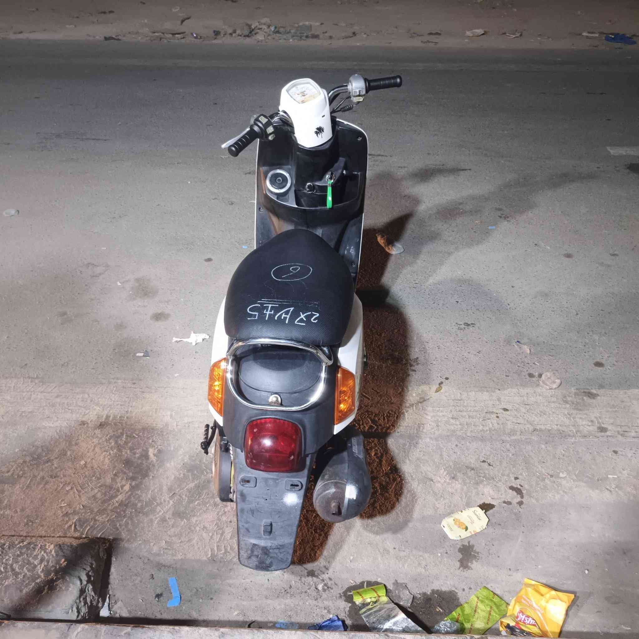 سلام عليكم دراجه ماكس بوليسي للبيع 

دراجه نضيفه مكينه ناعمه 
وشرط مكينه ما مفتوحه 
تروح تفحص وتشوف بعينك 
كهربائيات كله شغال  وارجع اكرر المكينه مال دراجه مامفتوحه 
الدراجه طلعت ب 2025/10 من الحاويه  وشرط الشلعه والمعدل 
السعر. 800 وبيه مجال للطيبين  واذا مو شراي لاتعبني للاستفسار*********** راسلني واتساب وبيك خير وتدلل
