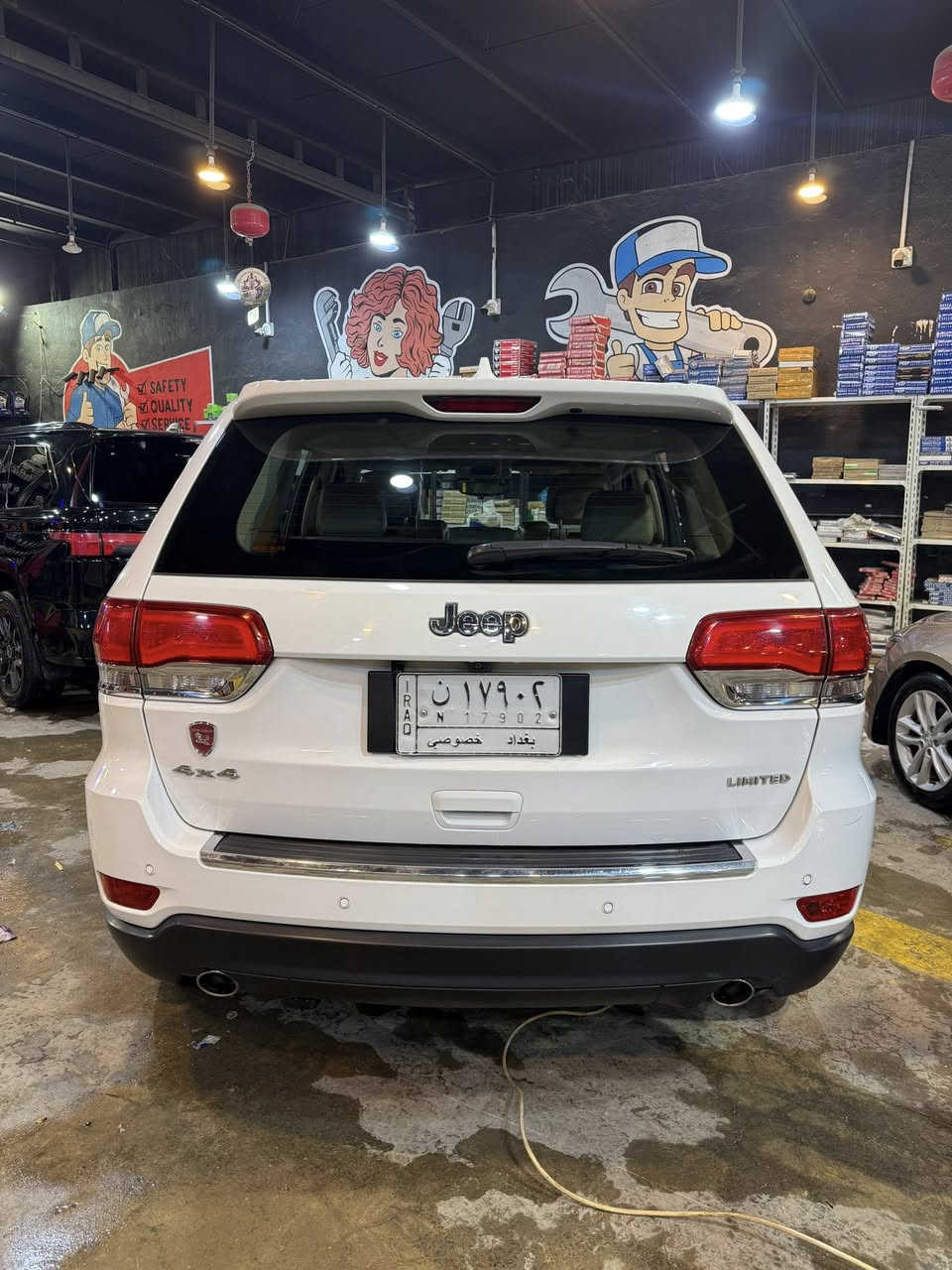 جيب 2018 خليجي
صبغ بنيد وجاملغلات ثنين 
ماشيه 126 مواصفات لمتد 
شاشات 3 فول مواصفات ما عده الجكات 
سعر 230 
***********
