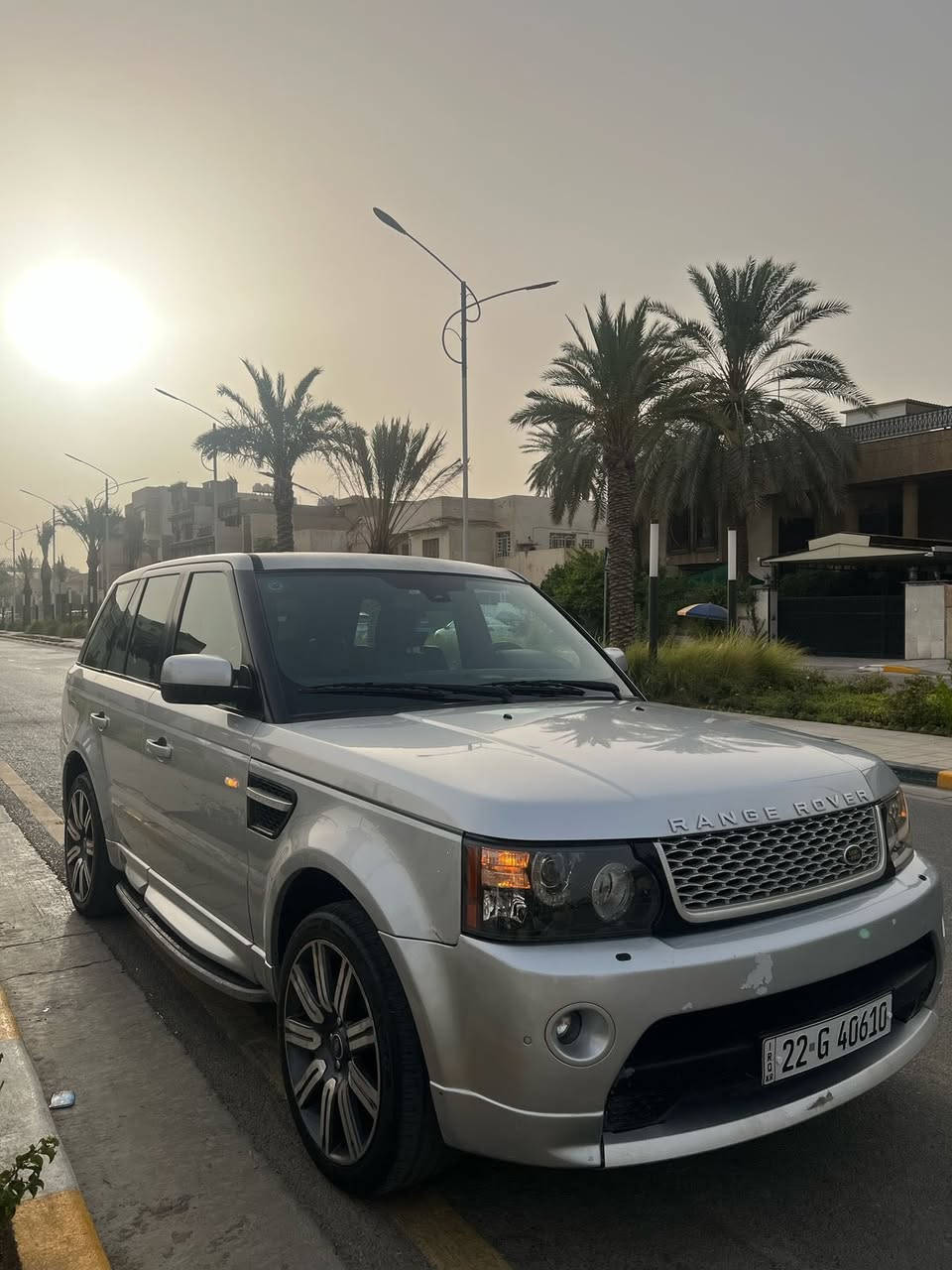 السلام عليكم
رانج سبورت للبيع 
موديل: ٢٠١٣
ماشي: ١٢٠ ميل 
محرك تنفس طبيعي مو سوبر. 
السياره مكفولة من مكينة وكير عليها جوبلسات جديده وصدر امامي جديد وتايرات هم 
السياره كامله مابيها اي نقص. بيها قطعتين صبغ بدون دواخل او حادث بس رش 
السعر: ١٢٠ وبيها مجال 
عنوان السليمانية


**إذا كنت صاحب هذا الإعلان وتريد حذفه لأي سبب، رجاءا أرسل رسالة إلى الدعم الفني**