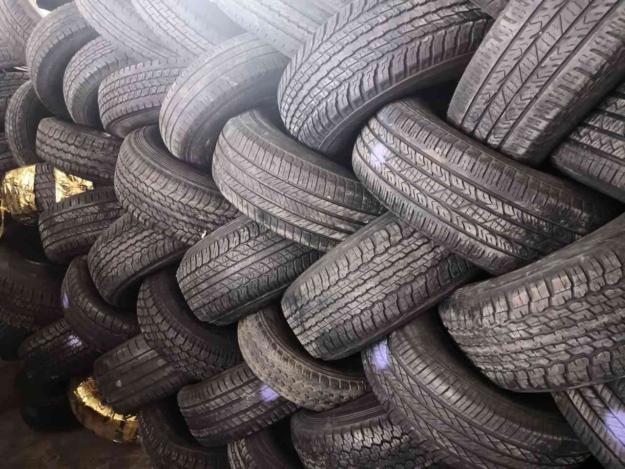 السلام عليكم تم وصول حاويه ياباني خو الجديد جميع القياسات بسعار مناسبه جمله جمله ومفرد ***********
