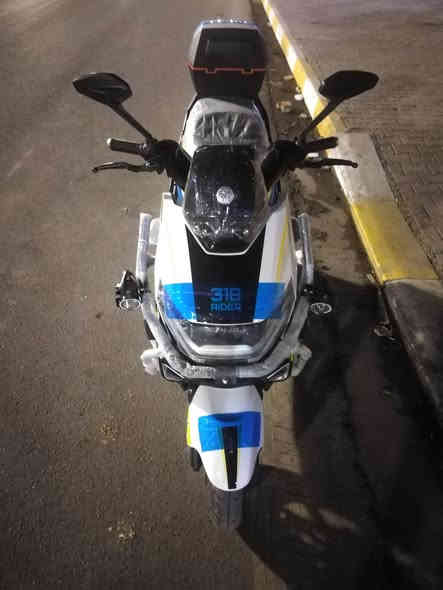 السلام عليكم
دراجه شحن بطاريه ليثيوم بعده جديد ماشي شيي قليل
سويج + بصمه +بلوتوث سماعات +نضام بك R+ تشغيل عن بعد  السعر(950وبي مجال شي بسيط )     للاستفسار بي واتساب ومتواجد ع الخط (***********)
