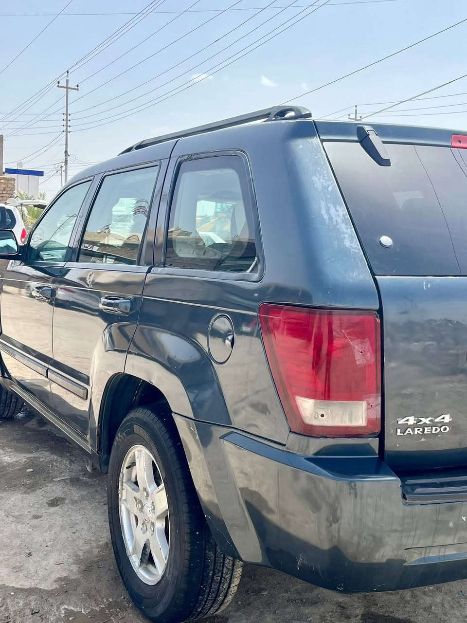 Jeep 2007

جيب لاريدو 2007 للبيع 

بغداد  تحويل ثاني يوم رقم الجديد 

محرك وگير جديد مال حاويه 

مكانها الناصرية الفضلية 

السعر 58 وبيه مجال  

‭ ‭0788 108 9593‬
