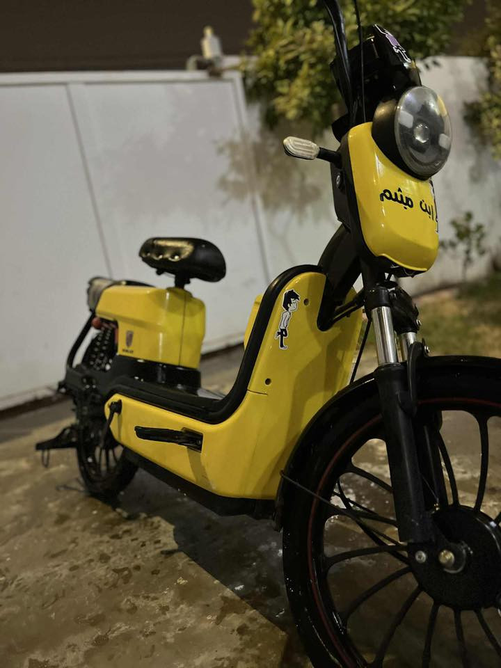 سلام عليكم
بايسكل شحن حيدر النيار
بايسكل نضيف عوزه جوزه فقط باسكل كامل فقط جوزه تايرات جدد +ضفيره جديده 
 سعره250وبي مجال 
*********** راسلني وتدلل

 مكان نجف
