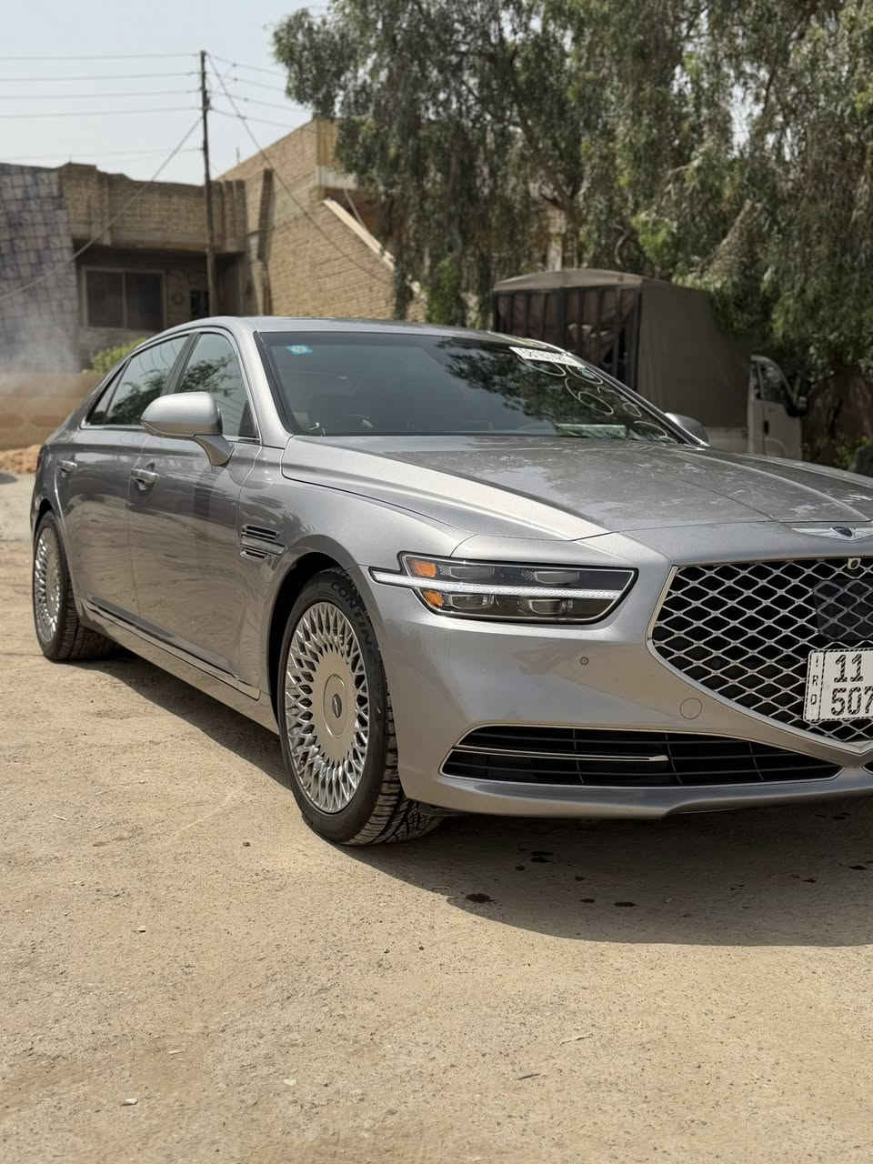 الســلام  عليـكم
🥇المـايــباخ الكــوريه للبـيع😍

GENESIS G90 2021 . اللون ذهبي شمباني

رقم بغداد الجديد تحويل ثاني يوم 

الضرر الجاملغ الخلفي بارد فقط 

فول 1/1

الموصفات:
رادار امامي
رادار خلفي 
رادار جانبي
بصمة
فتحة سقف
4 كامرات 360 درجة جانبية وخلفية وامامية
حساسات امامي خلفي
كشنات جلد 
كشنات حضن
كشنات امامي تدفئة تبريد
كشنات خلفي تدفئة
ماوس امامي يتحكم بالشاشة بالكامل 
شاشة اعطال 
سايد بريك دكمة  
ماوس خلفي 
الدواخل كله مطعمة صاج 
سقف كنتارة بلادي 
جميع البيبان شفط 
جنطة كهرباء 
كشنات خزن ميموري كشن السائق وكشن الراكب 
تدفئة ستيرن
بردة خلفية مال الجامة الخلفية
وبردات بل أبواب الخلفية تحكم بيهم كهربائي
شاحن لاسلكي
تبريد لمس
دشبول داتاشو 
قطعتين تبريد 
مرايا تعتيم 
تدفئة مرايا جانبية
انارة داخلية متغيرة
DVDاقراص 6جنجر
اوتو هولد
GPS خرائط
5وضعيات قيادة
جميع لايتات السيارة led
تحكم ستيرن جهتين 
ستيرن كهرباء
قيادة ذاتية 
تحديد مسار
كشنات كهرباء 
ويل تو سايز
طياره ارضيه استجابة كلش قويه
وباقي الموصفات المعروفة
محرك 5.0 8 سلندر 
السيارة استيراد شخصي اني مستوردهة على ايدي ورقمتهة 
المكان بغداد
رقم الهاتف ***********
