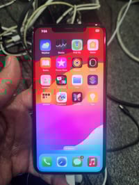 آيفون ١١ برو ماكس • ٦٤ • شاشة بلادي