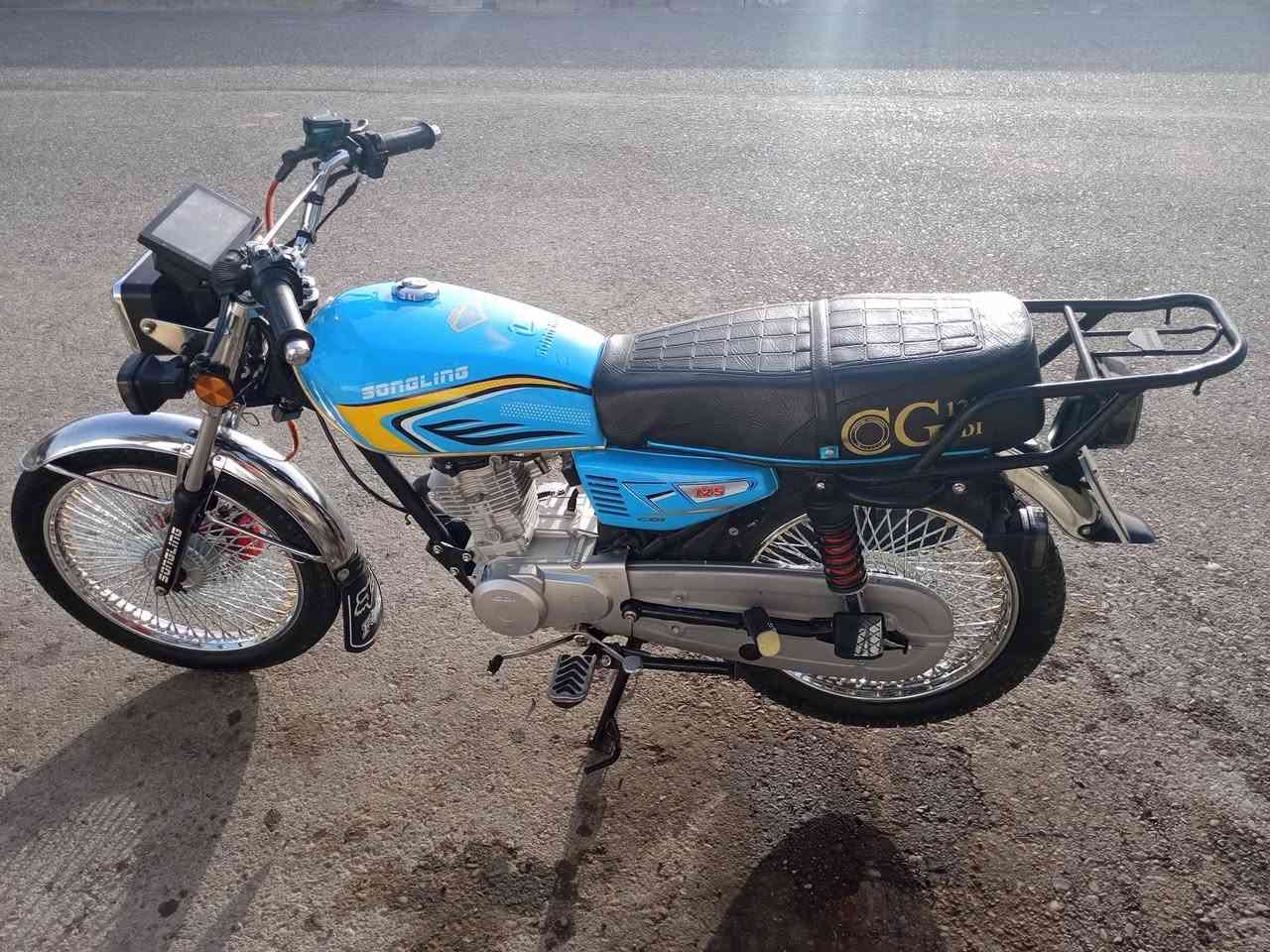 {بسم الله الرحمن الرحيم}
{سلام عليكم✋}  : دراجه تايكر  {2026✋} 

لون: {بحري }                اوراق كامله {***********} 
                                      موشراي لا تعبني يرحم والديك 
{السعر:725.                 
🤝.}              {العنوان :ديالى بلدروز}
