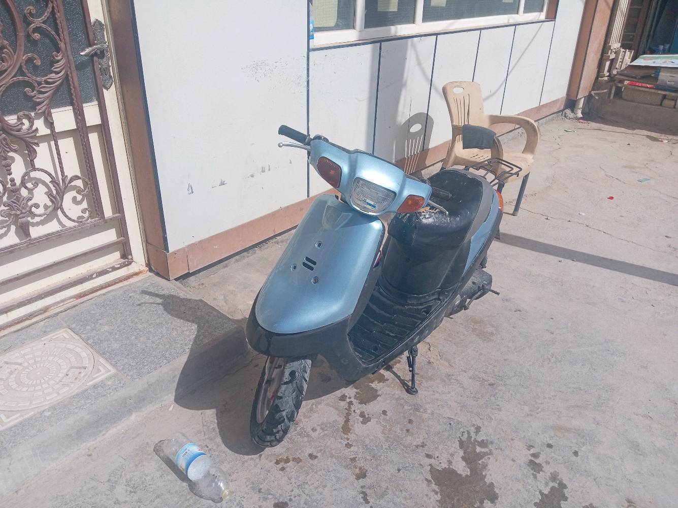 
ما هو موديل السكوتر وسنة الصنع؟: 
موديل 99
ما هي حالة المحرك والأداء العام؟: 
تعمير جديد 
أين مكانك لتسهيل معاينة السكوتر؟: 
كربلاء البوبيات عامود 21