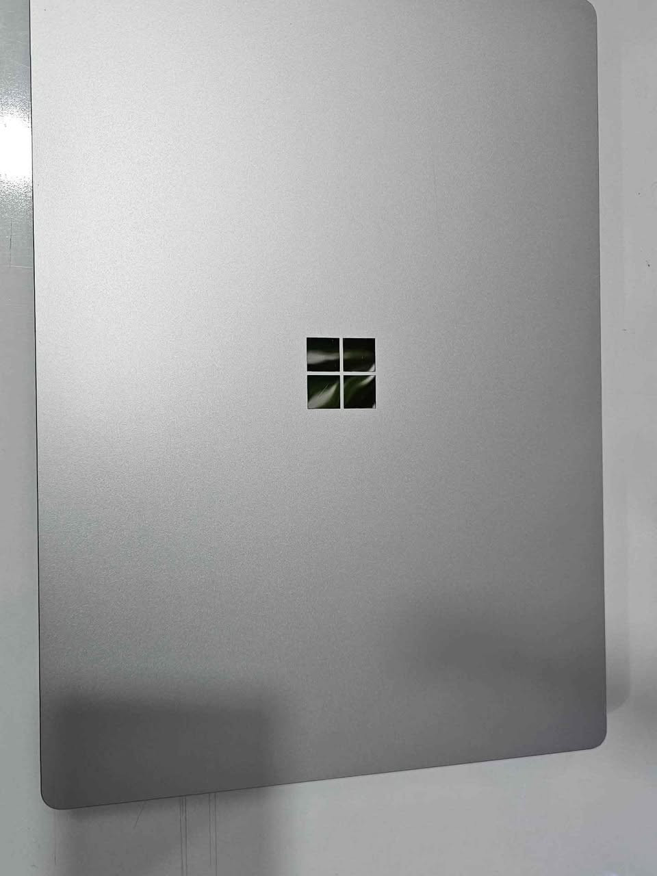 Microsoft Surface Laptop 4 15"
اللابتوب شبه جديدة مستخدمة 3 اشهر فقط نظافة 100%

CPU: i7-1185G7 . المعالج جيل 11

Display: 15-inch 2k Touchscreen  والشاشة لمس 

GPU :Intel(R) Iris(R) Xe Graphics كرت الشاشة,

RAM: 16GB of . الرام

HARD: 256 GB SSD,  الهارد

Windows 11 Pro.

السعر 750,000
مكاني بابل و متوفر توصيل *********** حلة, بابل
