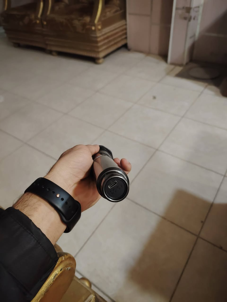 مايك للبيع 
مايك اوكس و مكسر صوت يخبل شحن تايبسي 
جديد غير مستخدم مكاني نجف ***********
