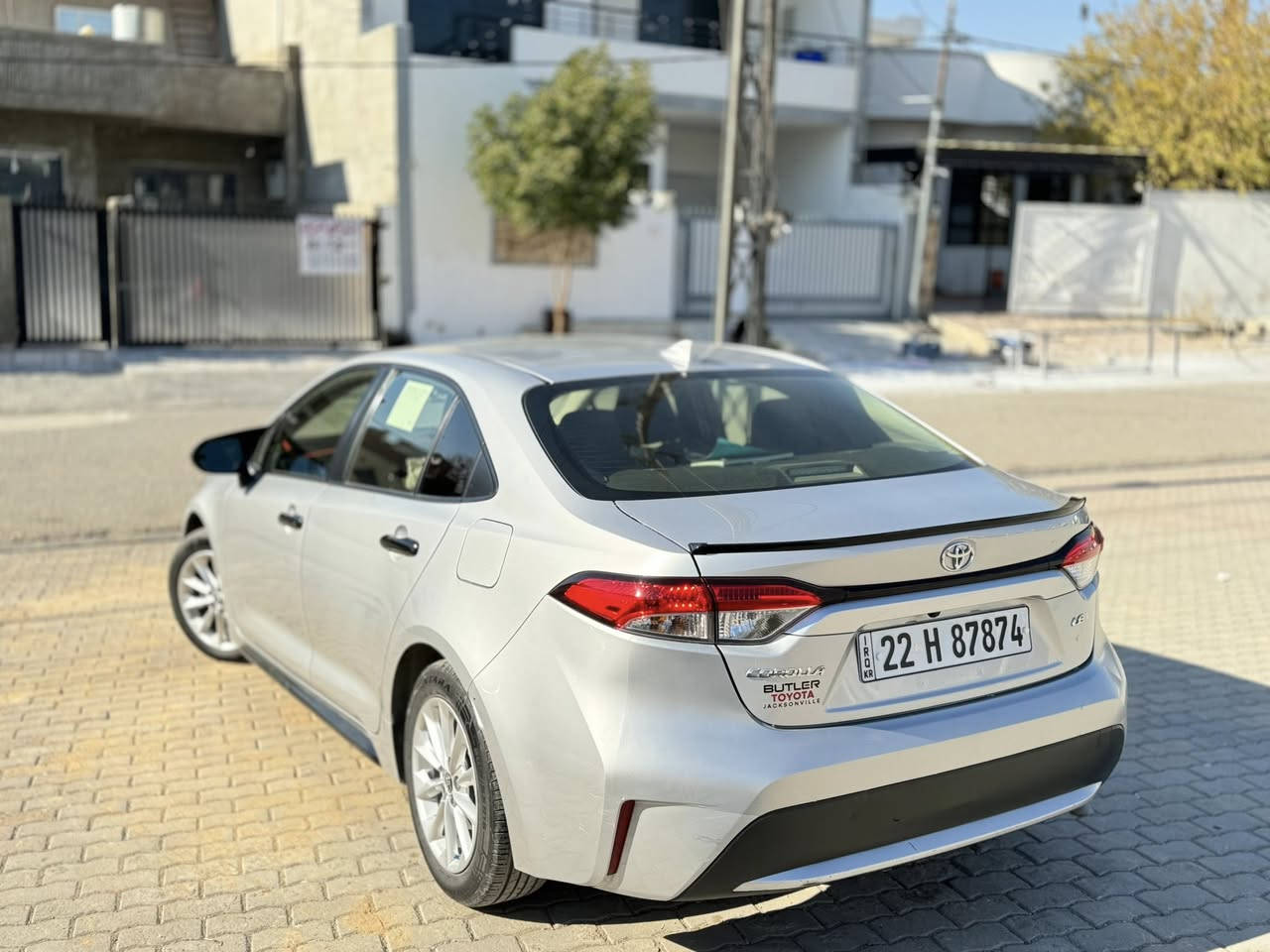 للبيع تويوتا كورلا موديل ٢٠٢٢ LE لون سلفر سياره جديد 
مال بيت مابي دينار مصرف بي بابين صبغ و هلال خلفي شبر تعديل سياره حلوه بدون دواخل بدون ارباك بي بصاقه بنزين سياره بسمي تاخم تايه و صدر كوله جديد مكان كركوك سعر 
١٦٢
***********/***********
