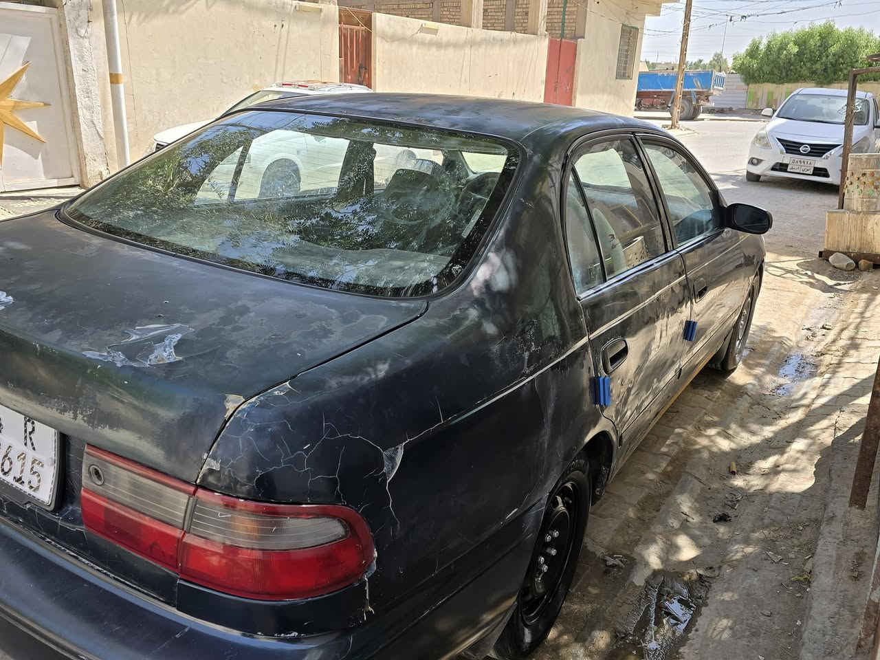 كرونه نفخ مديل 1995 السيارة بسمي مداور ثاني يوم
 رقم نكليزي سنويه لل 31 
سياره جاهزه تخم تاير تبريد مال راس الثور ثلج حداديه جديده مكينه حاويه ستوني شادهه مكفوله من الكص السعر 46$ بيهه مجال قليل
مكان السياره نجف حي الميلاد رقمي *********** المو شراي لايتصل رجآ
