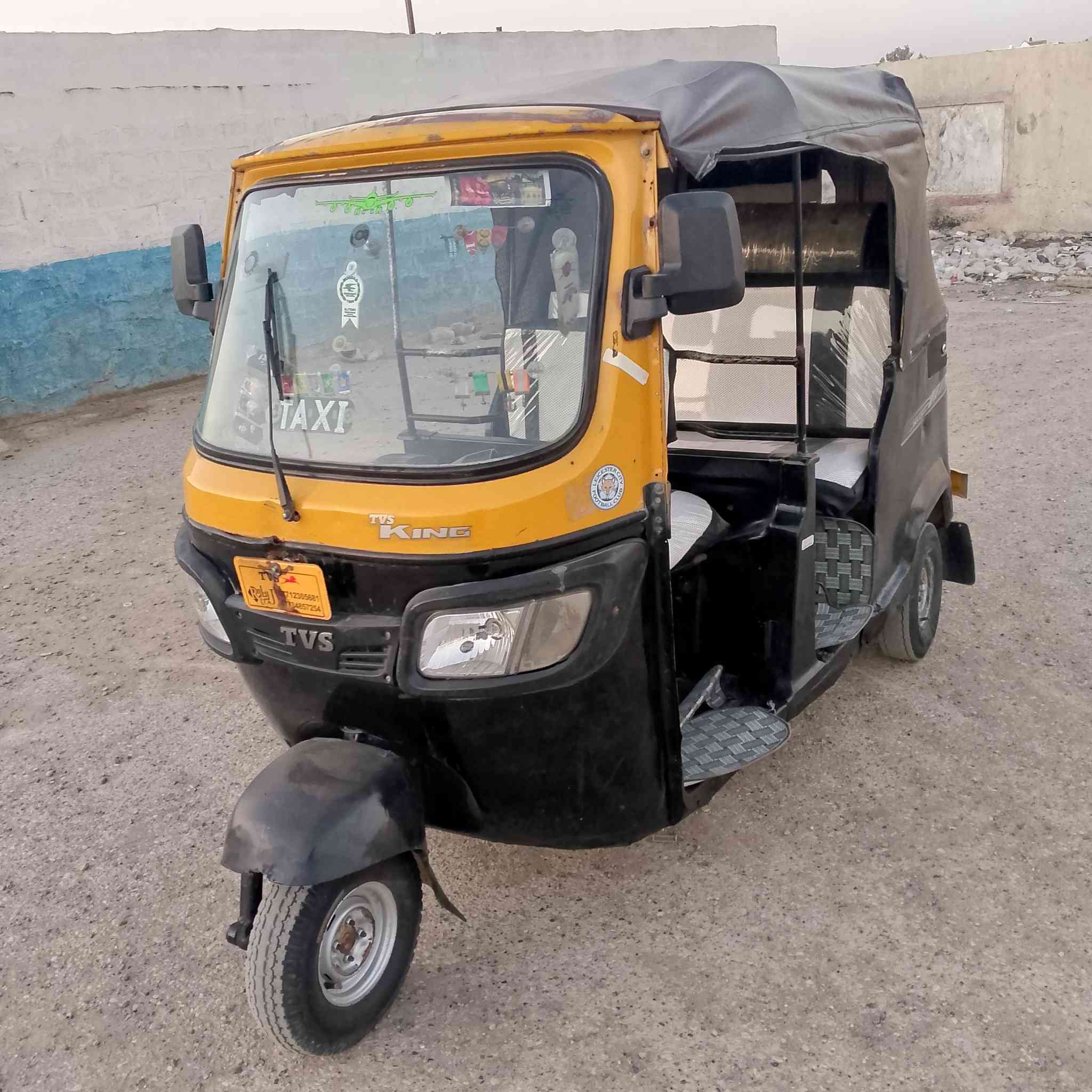 سلام عليكم تكتك تيفي اس موديل 18 تكتك خير من الله جاهزه من كلشي سعرها 3 وبيها مجال البكام مدينت الصدر الحميديه ***********
