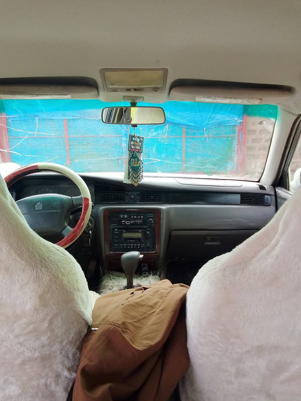 للبيع ارنب راس الثور
مكفوله من الكص كير ومحرك شرط
السياره رش خليجي تخم تاير جديد
بسمي السنويه ل ٢٠٢٧
السعر 65 $، ***********
