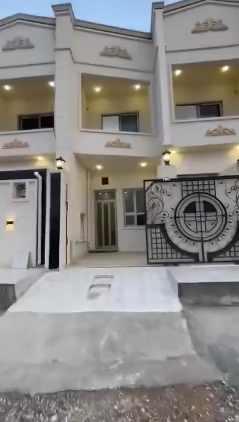 السلام عليكم
(بيت اللبيع)
#تكريت
#القادسية
#للبيع
الموقع  تكريت القادسية حي الشهداء
شارع مدرسة المستنصرية 
#المساحة 100م  واجهة ٦.٧٥م × ١٥ م نزال  الشارع 25 متر  كدامة حديقة 
الطابق الاول سحب مغربي 
الطابق الثاني سقوف ثانويه 
غرف نوم 3
صحيات 3
صالة                  
استقبال             
مطبخ.            
كراج سيارة  
سعر الدار (95)بي مجال الشراي       
للاستفسار الاتصال على
***********
