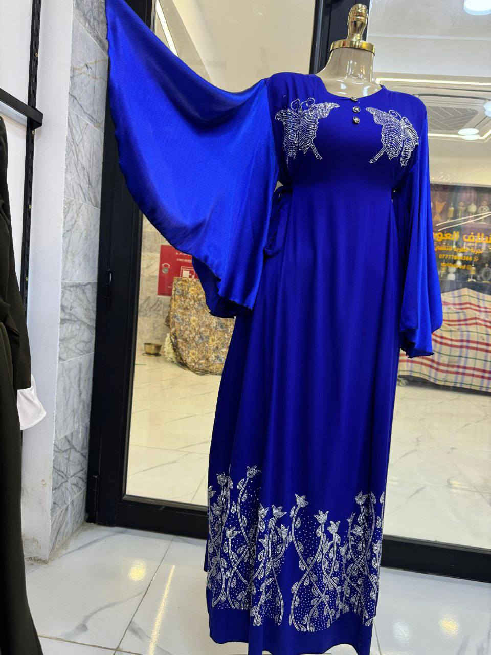 ﴿ وَاللَّهُ يَبْسُطُ الرِّزْقَ لِمَنْ يَشَاءُ وَيَقْدِرُ ﴾ 🧿✨

حيث تلتقي الجودة مع الأناقة 👌

اجمل الماركات العالميه 🇹🇷 ـــ🇮🇹  

دشداشه كشمير ستراس حراري ردن جنح الفراشه ستن

السعر ٢٠

القياسات 2XL 3XL 4XL 5XL


**إذا كنت صاحب هذا الإعلان وتريد حذفه لأي سبب، رجاءا أرسل رسالة إلى الدعم الفني**