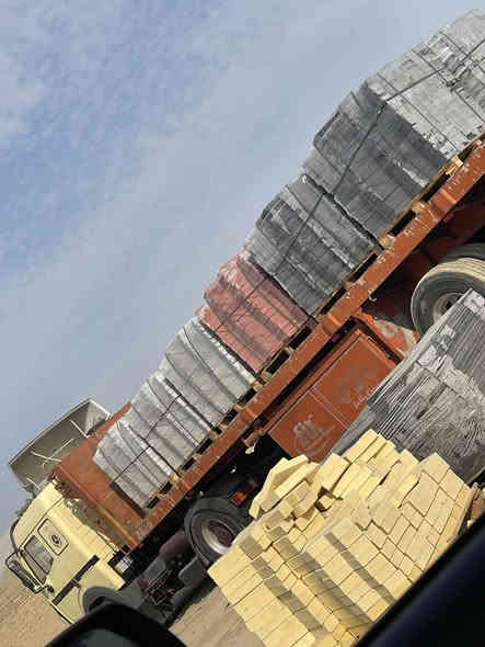 السلام عليكم 
يتوفر مقرنص مرمري درجة اولى 
مختلف الأشكال والألوان 
تجهيز كافة المشاريع والمقاولين 
شرط الفحص المختبري 
معمل العمارة 
العنوان / ميسان / العمارة 

***********
