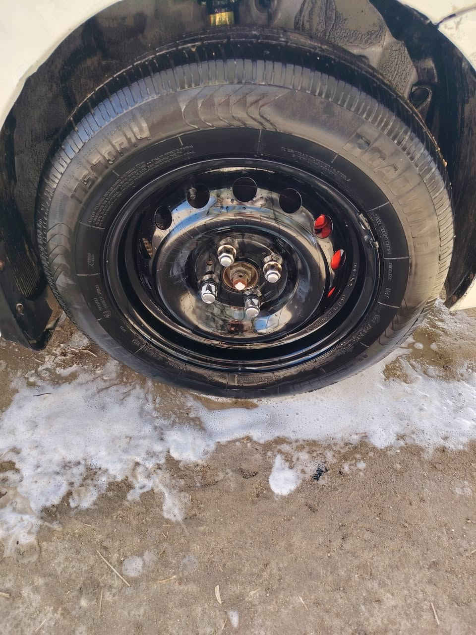 السلام عليكم» ويل عادي» حجم 14»البيع 
الوياله جدد وصبغه جديده 
وتايرات نص عمر» مكان السماوه
***********
***********
