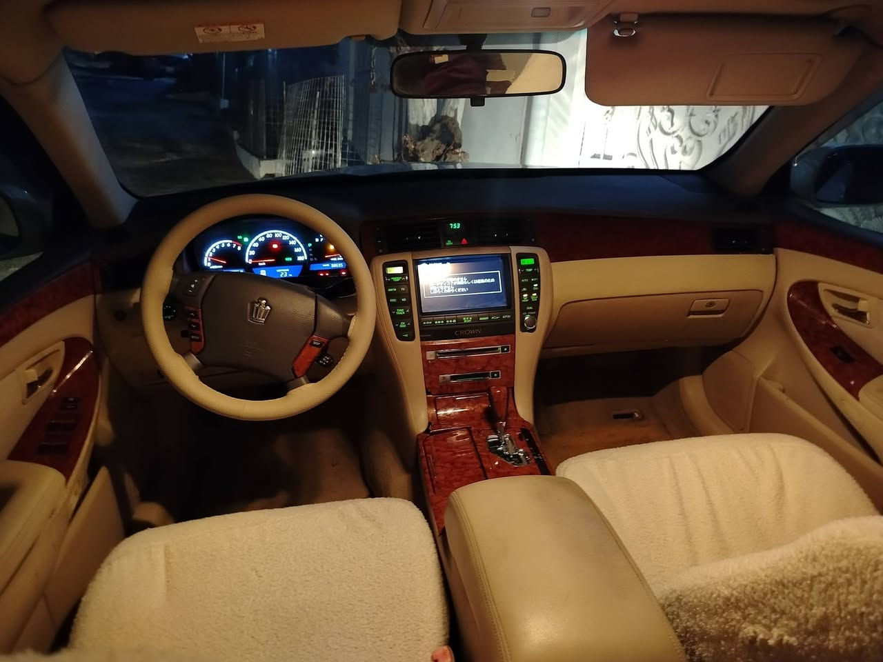 2006براوه ٢دوكمه بجوك به كه وره شاشه وكاميره كامل مه سره ف كراوه 
سعر 43قوفلي 
***********
***********
