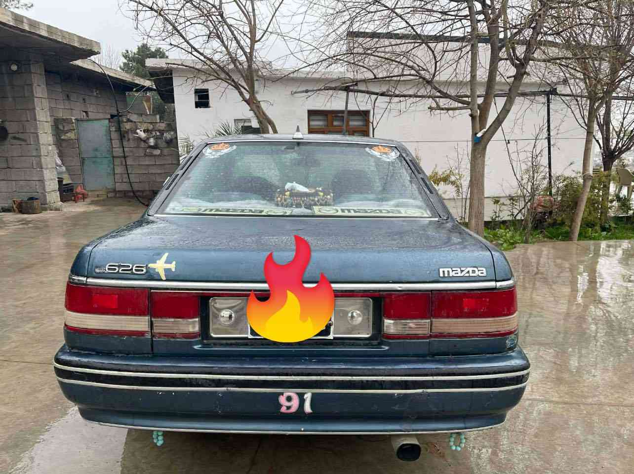 سلاو هاوڕێیان 
مازدا ٦٢٦ سندووق 
مەکینە هەشت و بەخ 
مۆدێل ١٩٨٩
تەبرید گەرمی بەشەرت 
ئاڕمی پلاستیکی هەولێر 
بەشەرتی گێڕ و مەکینە و ئاڕم و ئەوەلیات 
***********
***********
زەڕایەن
