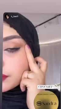 عدسات • ساندرا