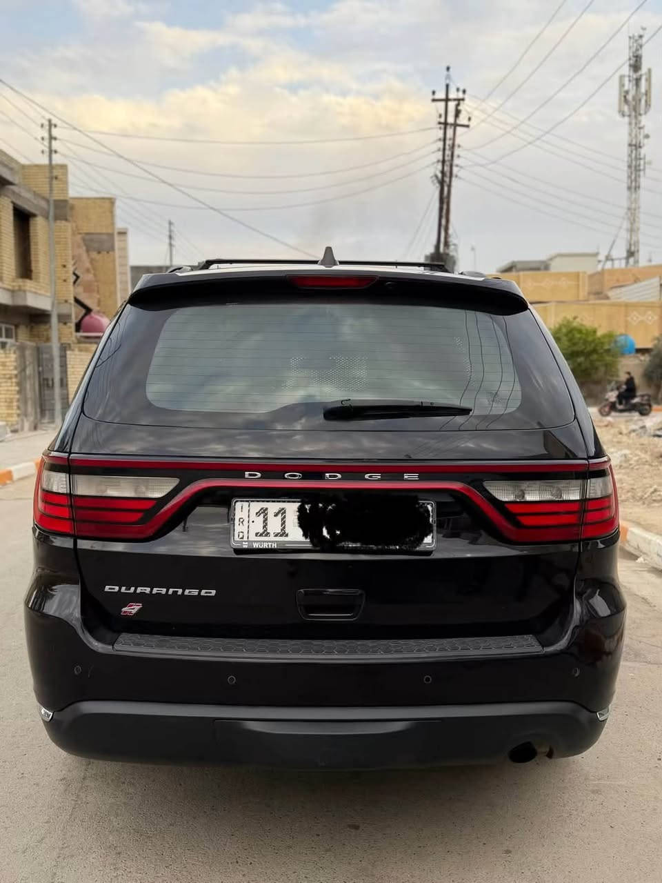 السلام عليكم
للبيع

دوج دورنكو

الموديل.  2018

اللون اسود بيتنجاني

الفئه. sxt

الضرر. الجاملغات الاماميه والبنيد وصبغ بل جاملغ الخلفي ربع الجاملغ

الايرباكات الدركه والدشبول

رقم بغداد تحويل بأسم المشتري

المواصفات

كشنات مخمل vip الكشنات الاماميه تبريد +تدفئه مقعد السائق كهرباء تبريد 3قطع الانظمه ECO+SPORT+نظام التوقف أثناء الازدحامات رادار خلفي فور ويل شغال 100%

كأمره خلفيه منظومه زنون نظام المسار الذاتي فتح أبواب حساس جنطة كهرباء السياره كفاله كير محرك السياره مبدل بيها الكيس والدهن مال كير الأصلي موبار وكاله

ملاحظة السياره نقصها فقط اللد المسطره مال الجنطه والجبنه مال دهن اماً الباقي مكفول الصدر أمامي خلفي جديد موبار الأصلي بلكات مجاول كله وكاله التايرات جدد قياس الويل 18

للاستفسار اكثر والسعر خاص والسونار هم موجود

***********موجود واتساب  واتصال
