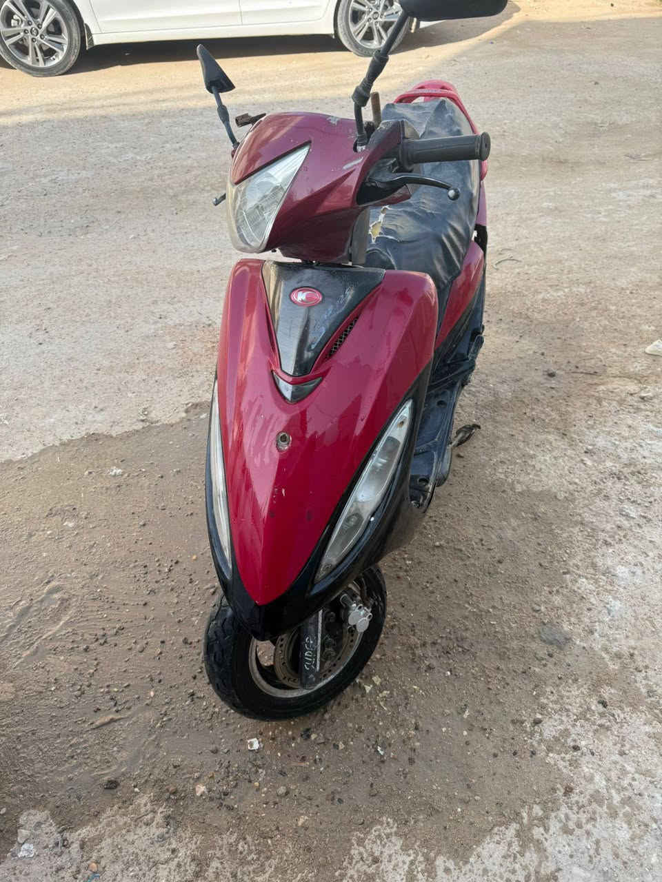 السلام عليكم
كامكو G4 للبيع الدراجة حلوه شوف العين نگرة سلف تشتغل محركه حلو لا تبخير ولا شي ثاني فول شلعه  
سلف 
باتري
تايرات 
كلهن جدد 
السعر ٣٥٠ وبيه مجال العنوان النداء شارع المجمعات رقمي
***********
