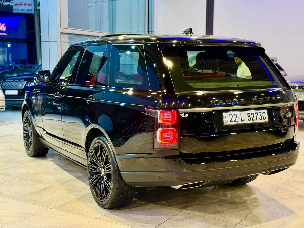 RANGE VOGE 2020
وكالة سردار  توربو V6 
مواصفات 
لايتات ليد زينون متحرك 
حساس امامي خلفي 
رادار امامي جانبي خلفي 
بانوراما 
سيارة بلاك ادشن 
ابواب شفط 
صندوق كهرباء 
باوراما كشنات ميموري 
سماعة ميريديان 
سيارة بدون حادث بدون ارباك 
٢ قطعة و نص صبغ بدون دواخل 
گير محرك علا وضع شركة برغي بشرط 
سيارة ابد مصروف مابي 
مكان سيارة اربيل
٣٨٨$
*********** وتس اب
*********** أربيل, العراق
