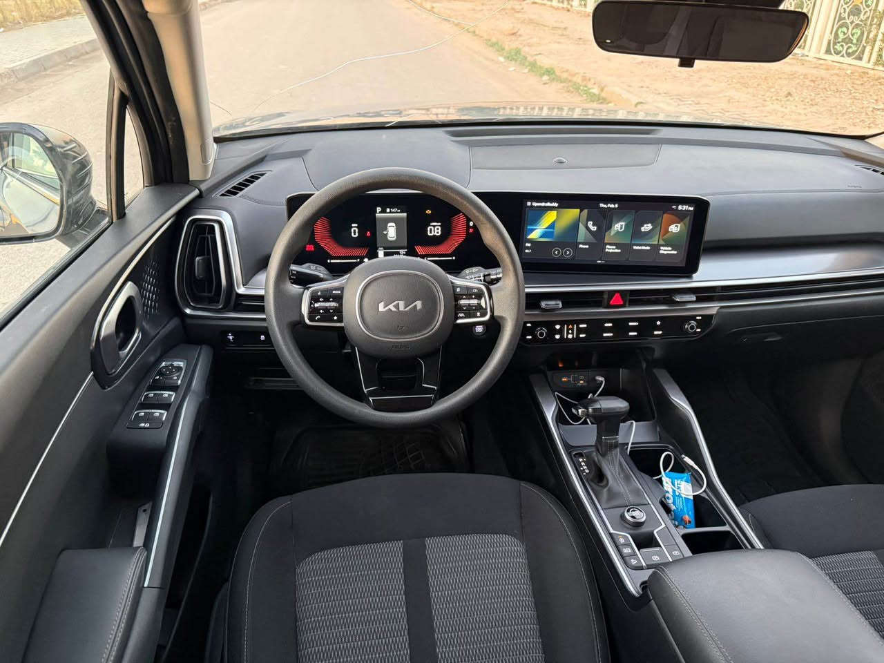 سورنتو 2024 وارد امريكي نص فول مكينه 2500 سبعه راكب بدون بجم بدون ايرباك حادث باب وجاملغ مبدلات سياره كلش جديده دخول جديد ترقيم جديد 
السعر 225 
بغداد الزعفرانيه ***********
السياره داخل كتاب شهداء - تستلم وكاله بغداد, العراق
