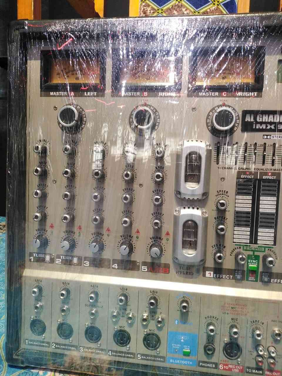 جهاز 9090 بالباكيت للبيع
السعر مليون و١٥٠ وبيه مجال لشراي
عنواني الديوانية الحمزة الشرقي


**إذا كنت صاحب هذا الإعلان وتريد حذفه لأي سبب، رجاءا أرسل رسالة إلى الدعم الفني**