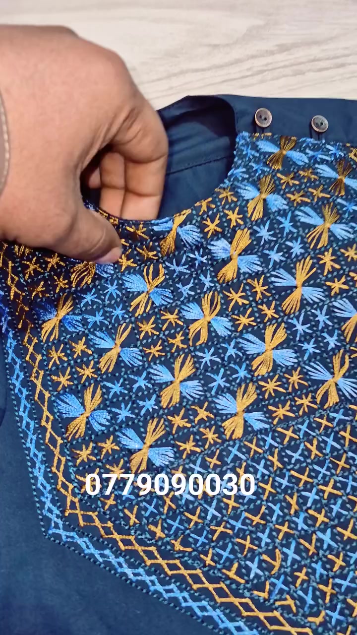 خپلو ماشومانو ته بهترین ډیزاینونه د ذوالنورین سره وګنډي 
مدینه مارکیت محبس څلور لاری احمدشاه شاه بابا مینه دکان نمبر D10-11
 #ahmadshahbabamena #ډيزاين #afghanboy #afghanculture #clothes #afghan


**إذا كنت صاحب هذا الإعلان وتريد حذفه لأي سبب، رجاءا أرسل رسالة إلى الدعم الفني**