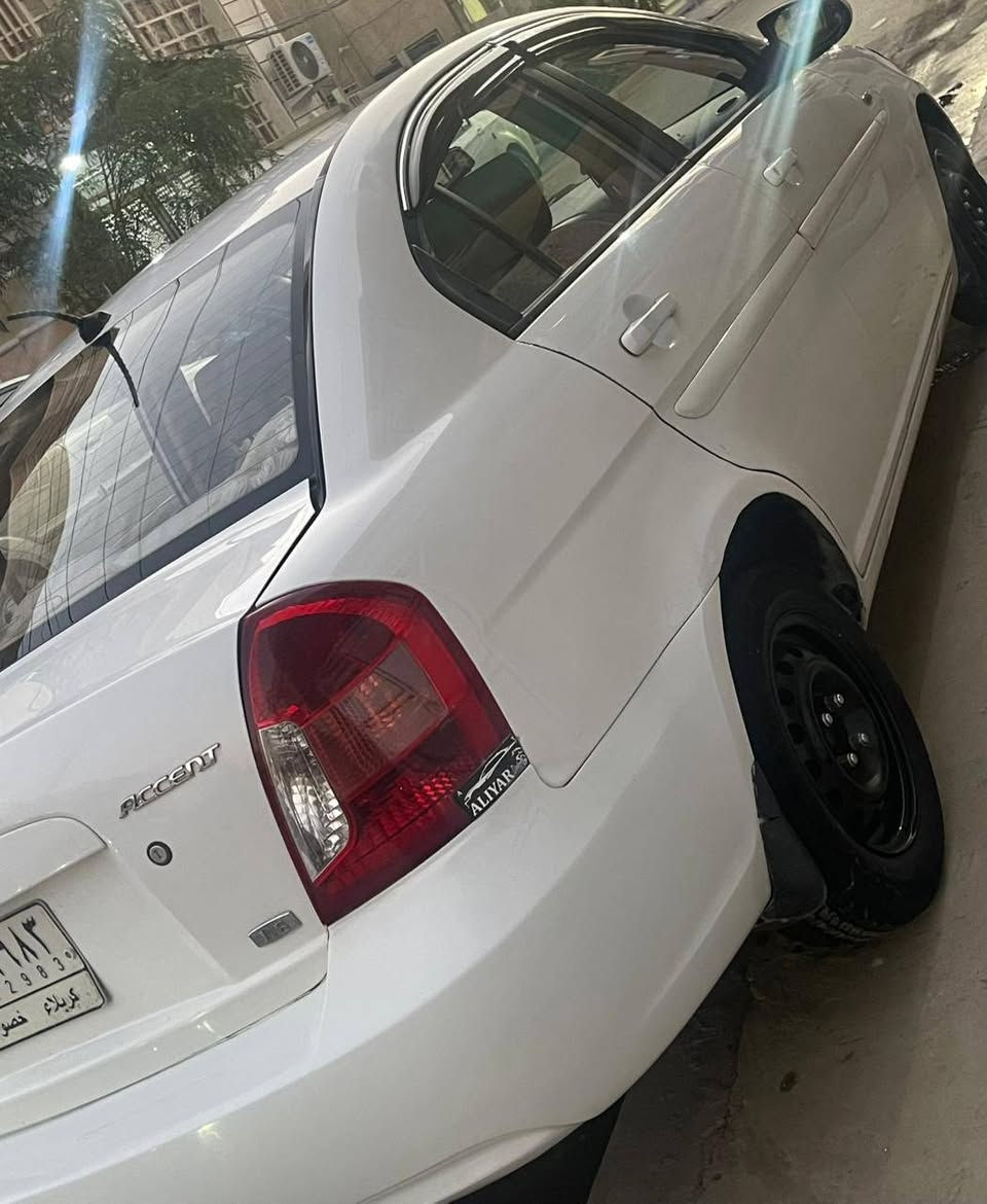 السلام عليكم 
اكسنت مقدس ٢٠١١ شركه عامه 
لون ابيض 
كير مكينه خير من الله 
جاهزه متصرف عليه دينار 
تحويل ثاني يوم 
صدر تايرات كله جديد 
منظومه تبريد جديده
حادثه صفحه سايق فقط
رقم كربلاء مشروع وطني 
مكانه بغداد السيديه 
٧٧٣٨٣٦١٦٨٨


**إذا كنت صاحب هذا الإعلان وتريد حذفه لأي سبب، رجاءا أرسل رسالة إلى الدعم الفني**