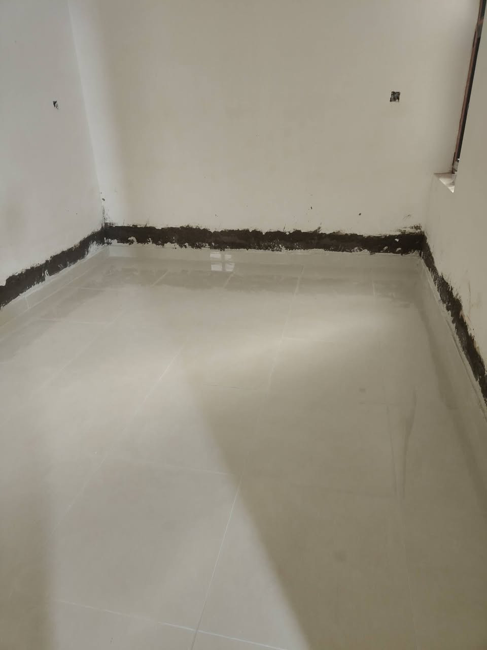 السلام عليكم اني خلفه سيراميك كاشي مرمر بورسلين شغل درجه اولى صلايب وليزر بغداد فقط
***********
متفرغ حالياً
