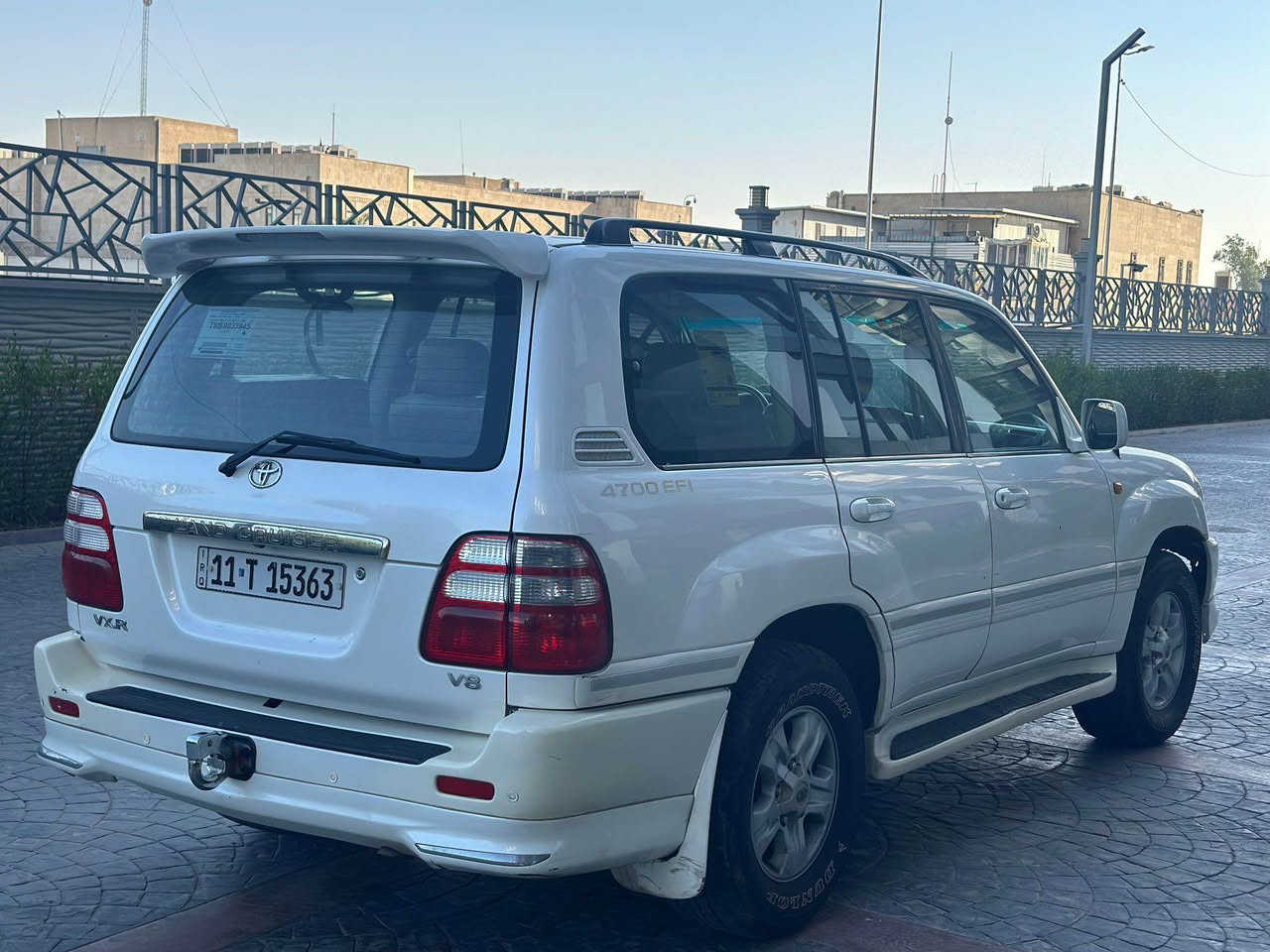 لاندكروز 2006
VXR مواصفات لكزز 
8سلندر  محرك 4.7
جكات كهربائي 
تحكم كهربائي كشنات وستيرن
مكفولة من الصبغ
باقي التفاصيل الاتصال على الرقم 
*********** 
مكان بغداد الحارثية بغداد, العراق
